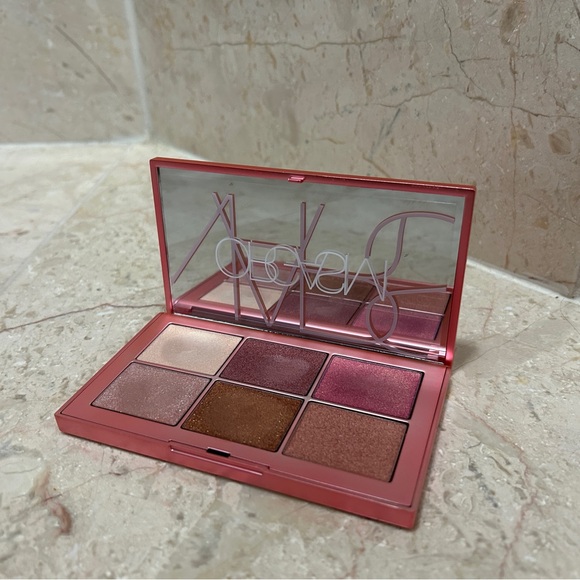 NARS Limited Edition Endless Orgasm Cream Blush Palette - Picture 5 of 7